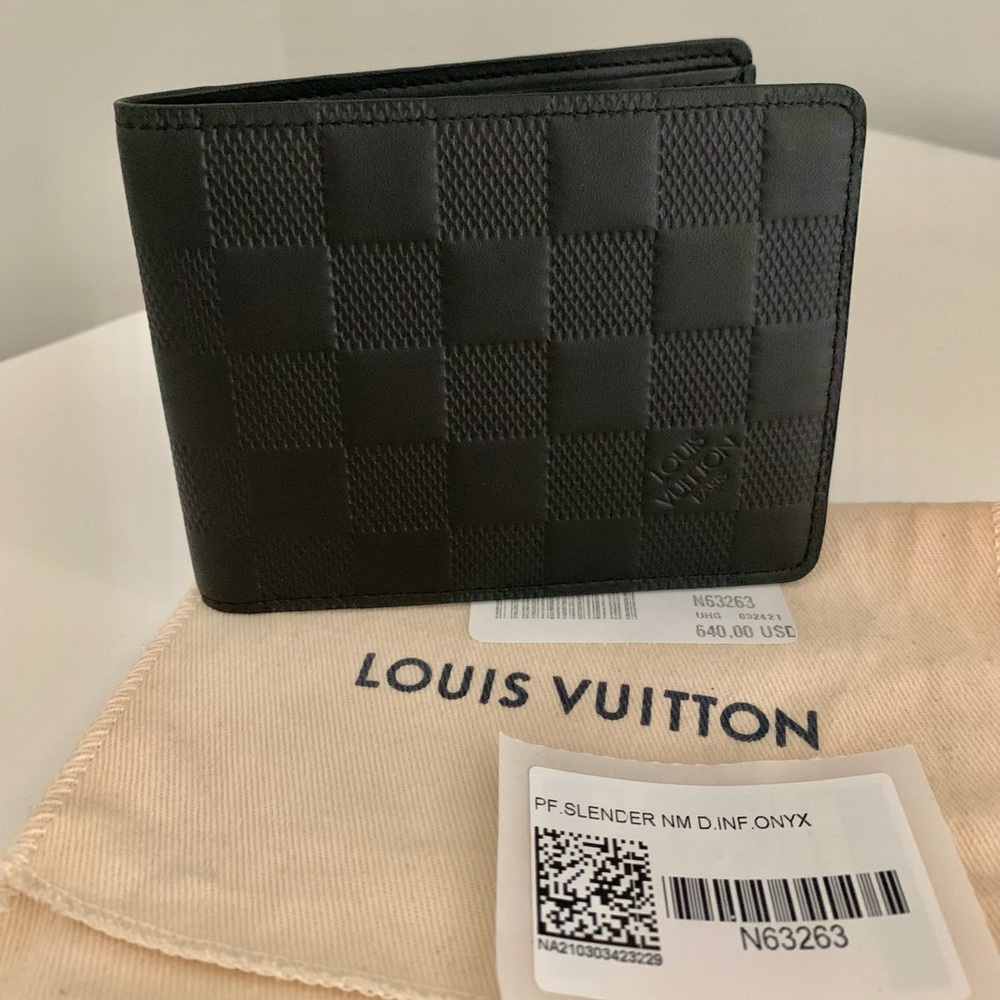 Louie Vuitton Slender Wallet